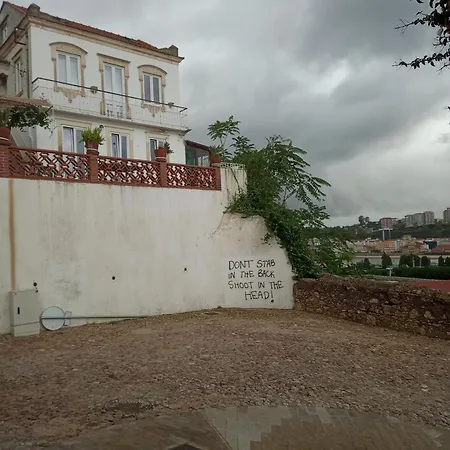 Apartamento Casa Com Vista Sob A Cidade! *